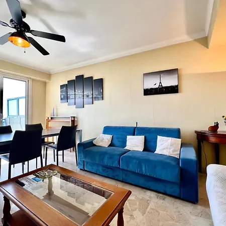 T3 Central, Beach And Rcm Convenience Rocabruna